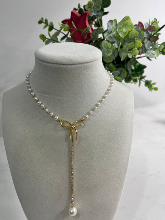 Sweet Coquette Pearl Necklace